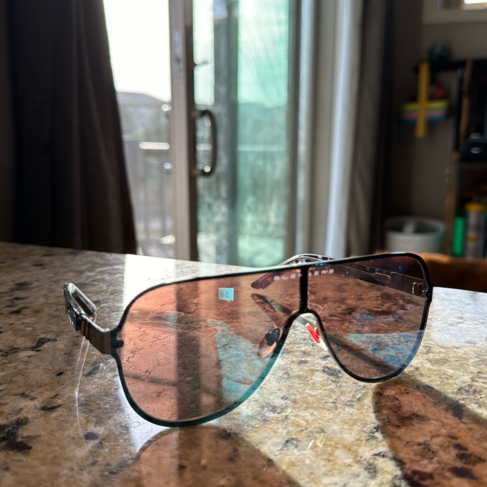 Men’s BLENDERS sunglasses